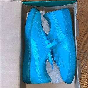 Suede Classic ICED Jr Pumas